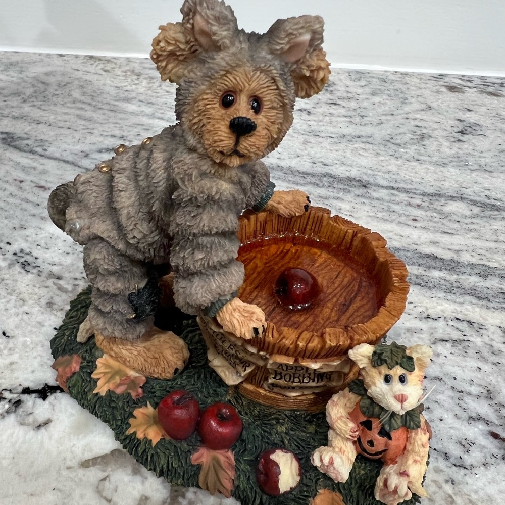 Boyd’s bear Halloween